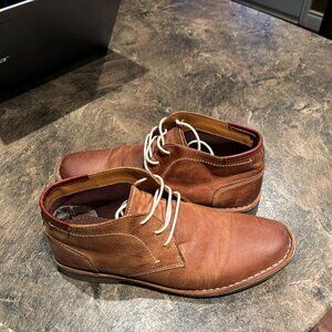 Steve Madden Hestonn Chukka Boots